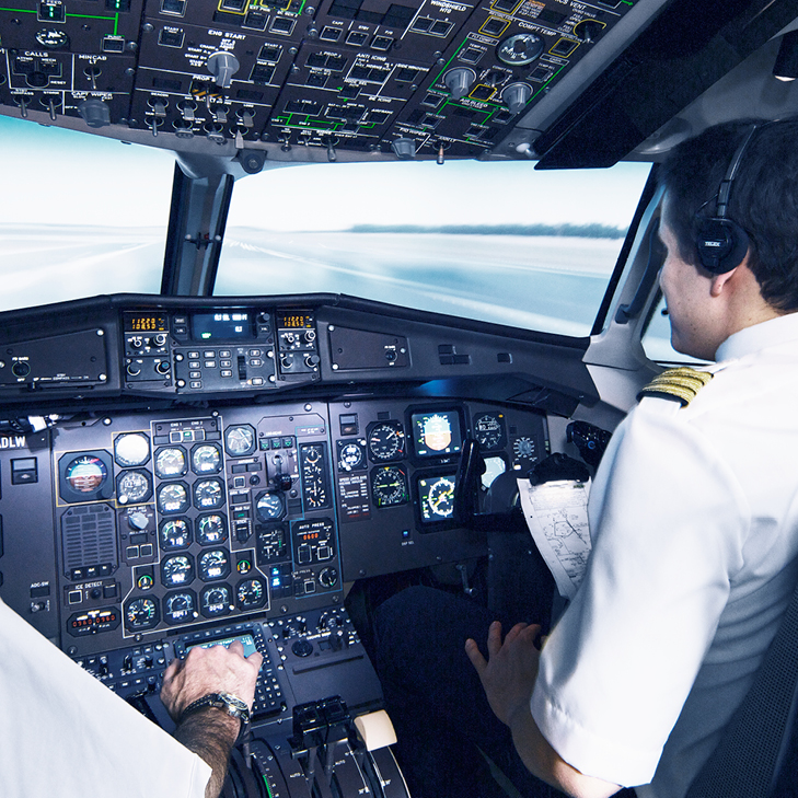 Full Flight Simulator Training